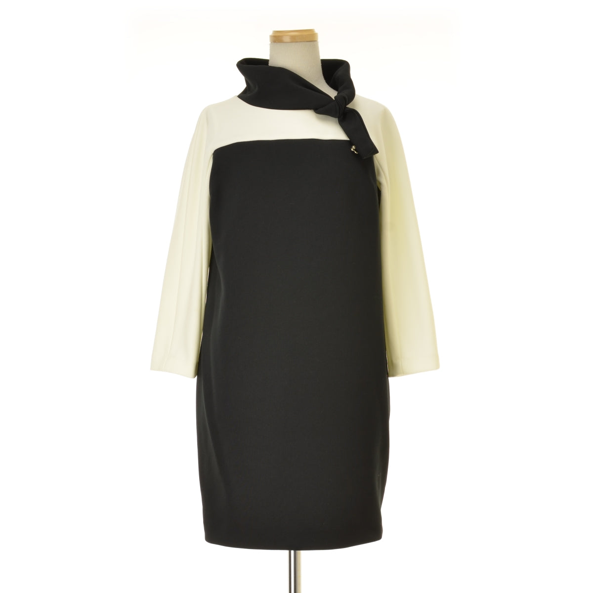 MARYQUANT ハイネックバイカラー
