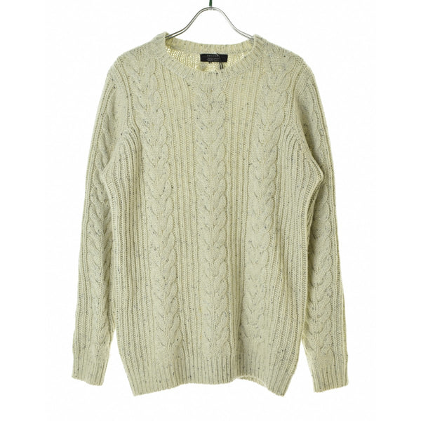 Bershka アラン編み
