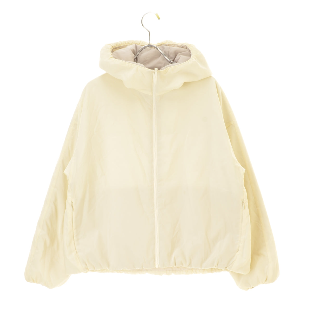UNIQLO ライトパデットパーカ