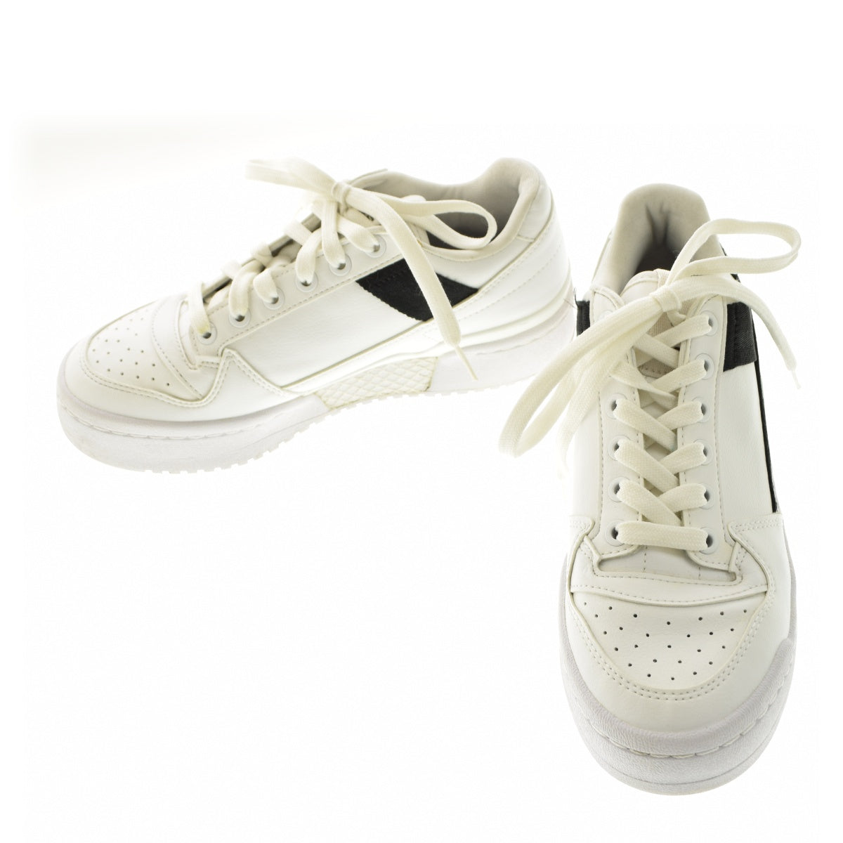 ADIDAS GM3878 Forum Bold フォーラム ボールド