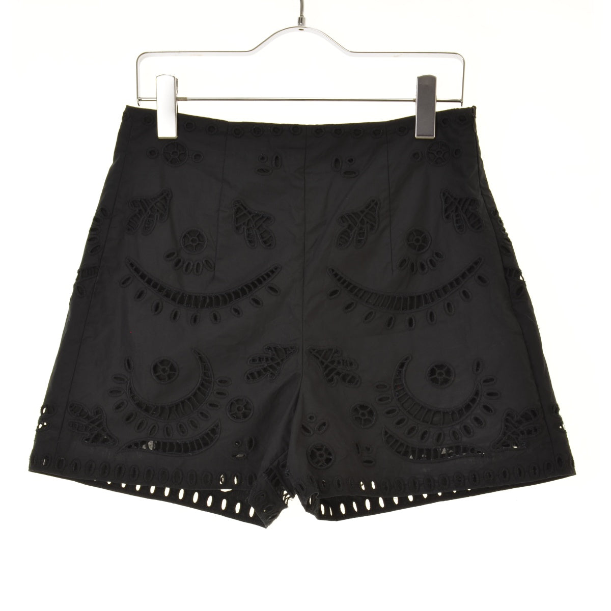 ZARA サテンショートパンツ